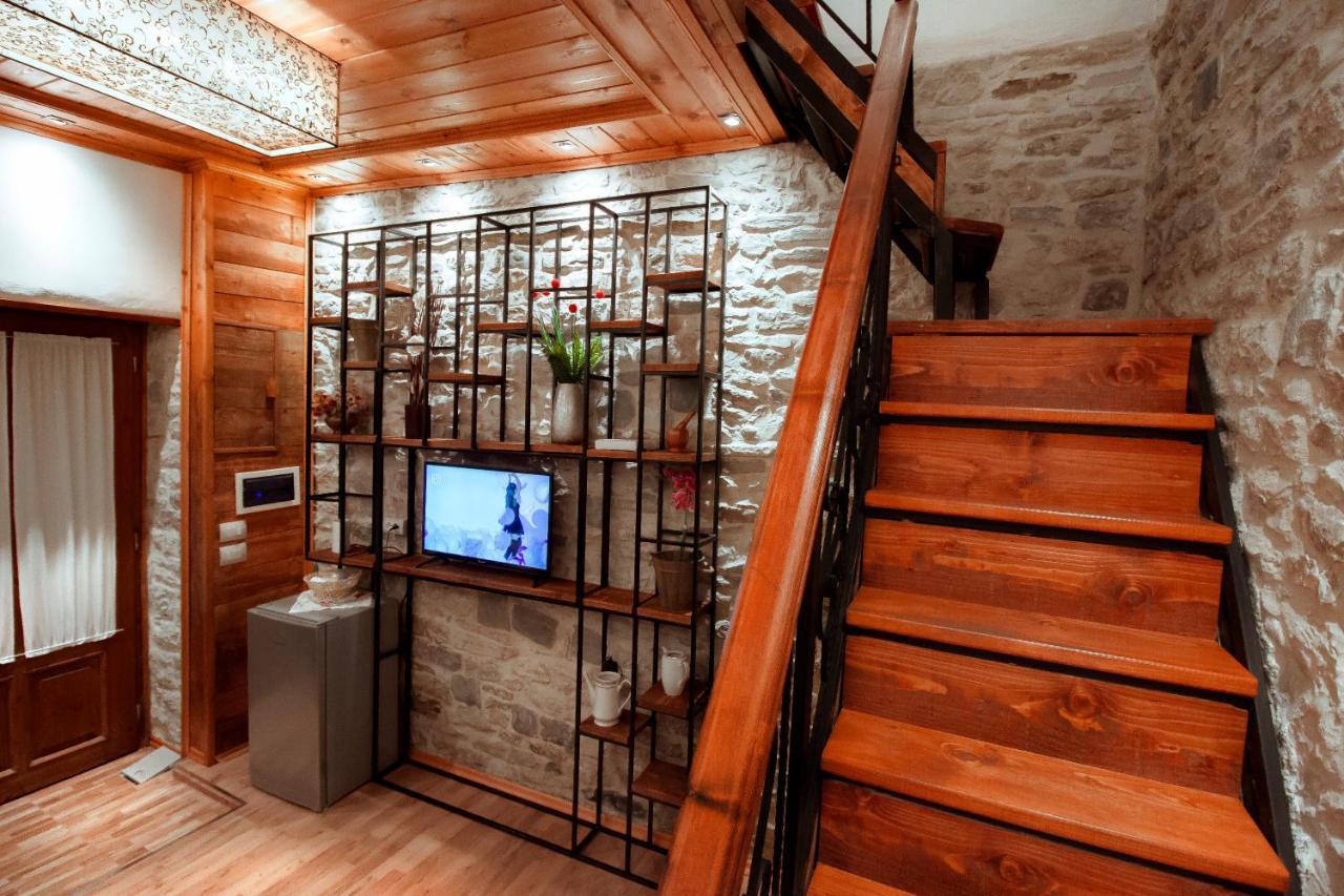 Duplex Apartment Viktoria Gjirokaster Ngoại thất bức ảnh