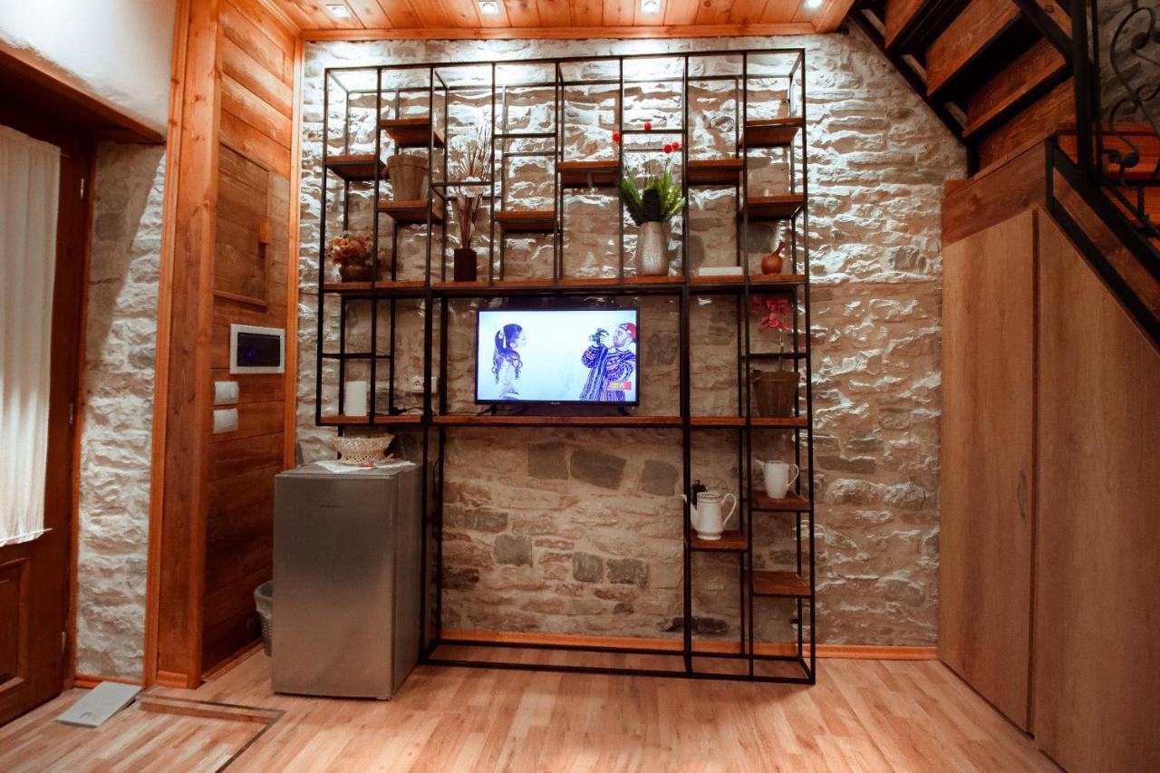Duplex Apartment Viktoria Gjirokaster Ngoại thất bức ảnh